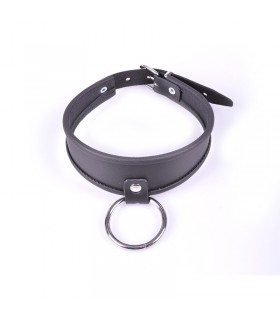 Collier bondage en cuir noir avec anneau