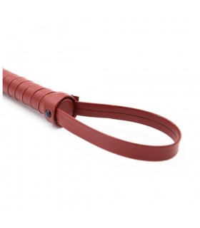 Fouet SM Effet Cuir Rouge 40cm