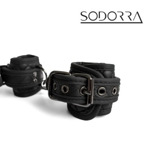Menottes de Poignets en cuir Immobilisation BDSM