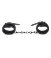 Menottes homme gay Noir